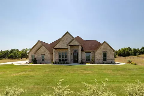 1057 N 44 Ln, Weatherford, TX 76085