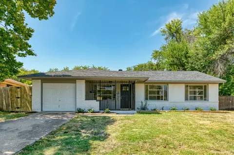 6836 Brierfield Cir, Dallas, TX 75232