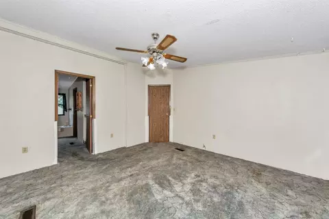659 Bryan Rd, Sunset, TX 76270 photo 18