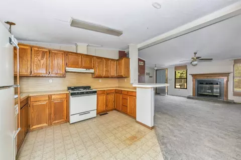 659 Bryan Rd, Sunset, TX 76270 photo 24