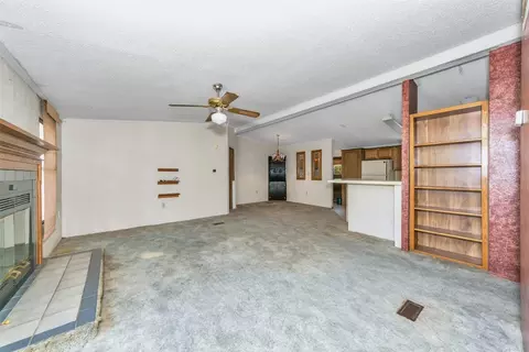 659 Bryan Rd, Sunset, TX 76270 photo 11