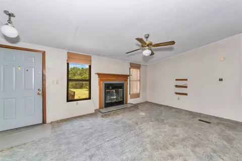659 Bryan Rd, Sunset, TX 76270 photo 12