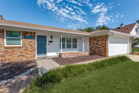 5204 Garrick Ave, Fort Worth, TX 76133
