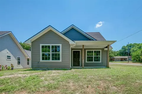 115 W Elm St, Whitewright, TX 75491