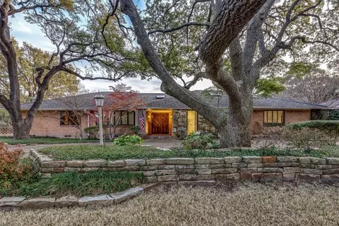 6750 Greenwich Ln, Dallas, TX 75230