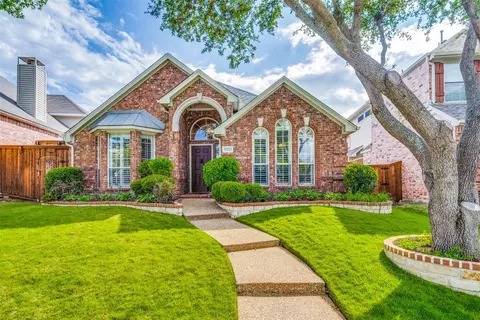 9209 Dark Forest Dr, Plano, TX 75025