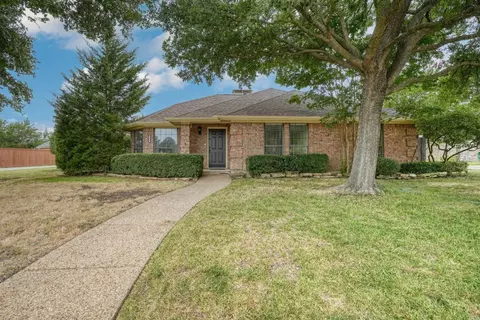 5105 Peach Tree Ln, Sachse, TX 75048