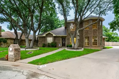 30 Cherry Hls E, Abilene, TX 79606