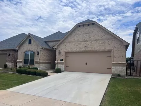 732 Avignon Trl #68, Keller, TX 76248