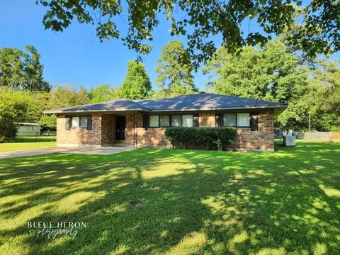 9419 Primrose Ln, Shreveport, LA 71118