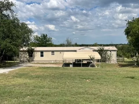 117 Lone Hill Ct, Springtown, TX 76082