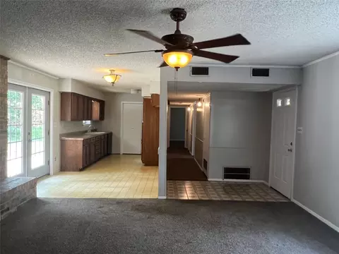 107 Maple St, Commerce, TX 75428 photo 8
