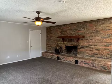 107 Maple St, Commerce, TX 75428 photo 5
