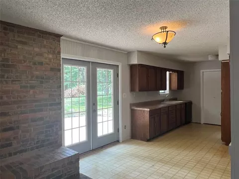 107 Maple St, Commerce, TX 75428 photo 7
