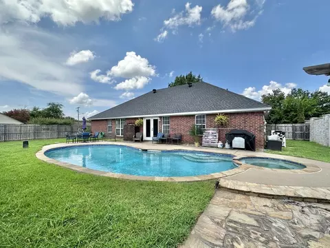 508 Reservoir St, Sulphur Springs, TX 75482