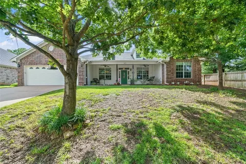 407 Lynn St, Whitehouse, TX 75791