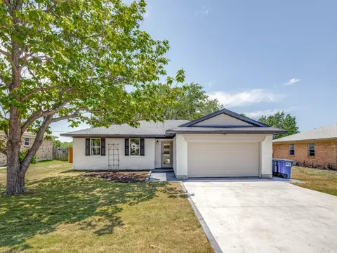 307 E Hazelwood St, Princeton, TX 75407