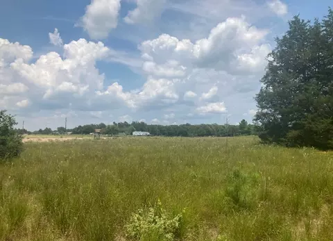 114 An County Road 4593, Palestine, TX 75803