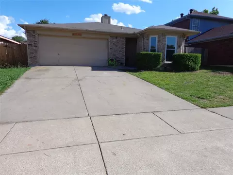 214 Moss Hill Ave, Arlington, TX 76018