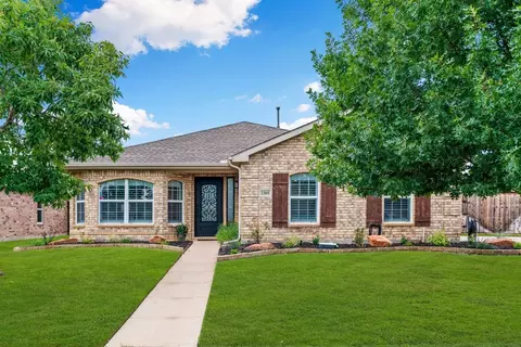 2305 Del Mar Ct, Denton, TX 76210