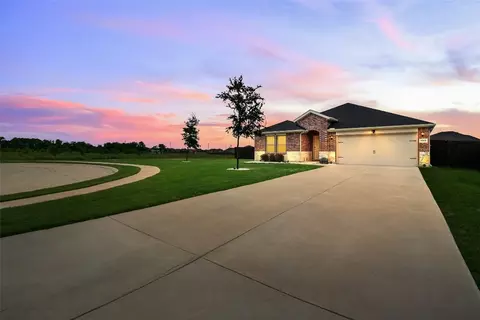 2352 Stefani St, Anna, TX 75409