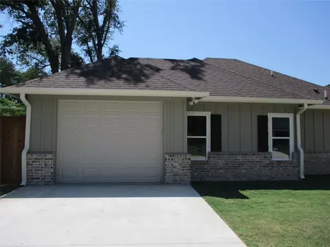 162 Pine St, Emory, TX 75440 photo 3