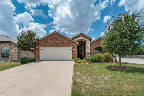 1500 Dale Ln, White Settlement, TX 76108
