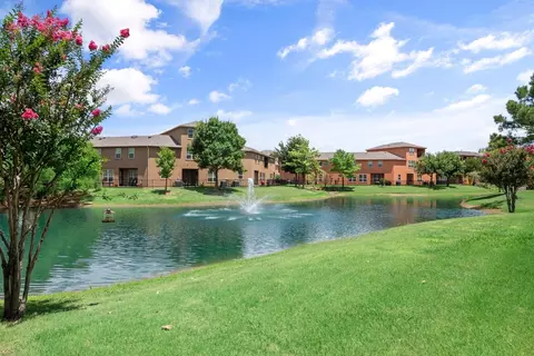 2670 Villa Di Lago #4, Grand Prairie, TX 75054