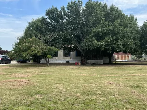 11208 Ghost Ridge Dr, Venus, TX 76084