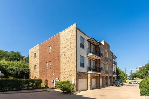 1020 Texas St #3206, Fort Worth, TX 76102