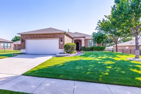 1851 Overwood Dr, Frisco, TX 75036