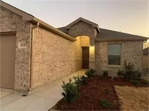1433 Warringwood Dr, Greenville, TX 75402