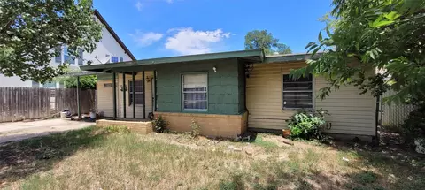 2541 Wilbur St, Dallas, TX 75233
