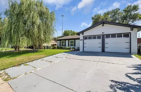 5309 La Jolla Dr, Garland, TX 75043