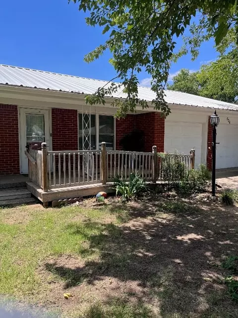 506 Cedar St, Clyde, TX 79510 photo 3
