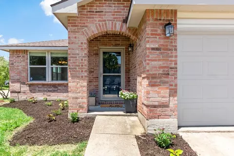 1126 Wyatt Earp Dr, Anna, TX 75409