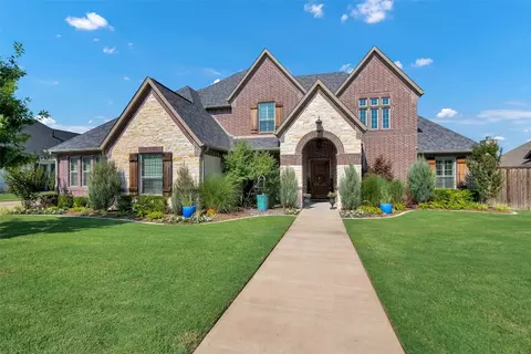 2521 Remuda Dr, Sherman, TX 75092
