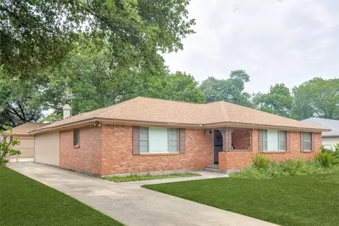 6443 Dunstan Ln, Dallas, TX 75214