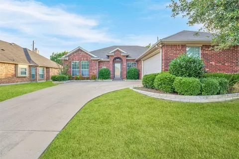 2309 Trickling Creek Dr, Garland, TX 75041