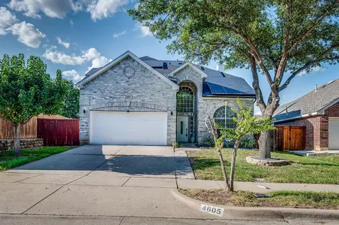 4605 Seneca Dr, Fort Worth, TX 76137