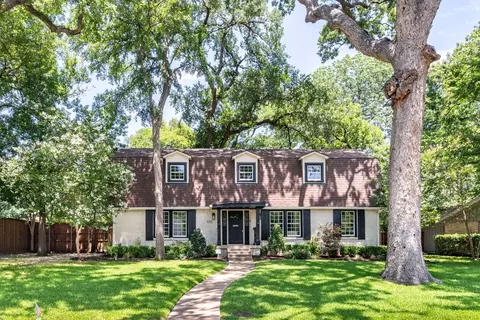 8315 San Cristobal Dr, Dallas, TX 75218