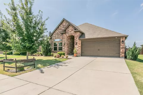 277 Hilltop Dr, Justin, TX 76247
