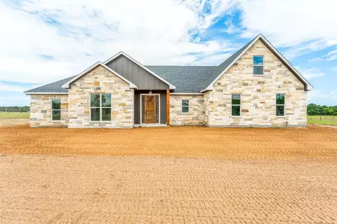 1145 County Road 437, Stephenville, TX 76401