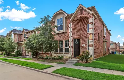 2540 Sarah Ln, The Colony, TX 75056