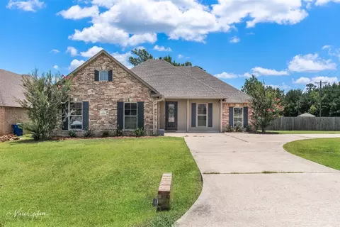 6915 Brighton Oak Cir, Keithville, LA 71047