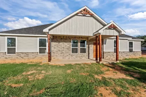 203 Allison Rd, Springtown, TX 76082 photo 2