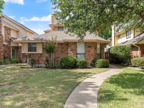 2033 Greenview Dr #A, Carrollton, TX 75010