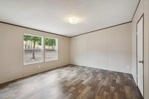 213 Pine Shadows Ln, Bastrop, TX 78602 photo 19