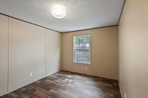 213 Pine Shadows Ln, Bastrop, TX 78602 photo 22