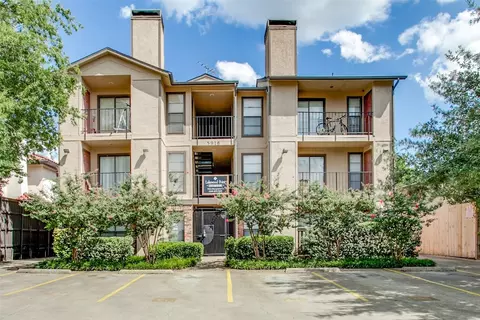 5916 Gaston Ave #102, Dallas, TX 75214